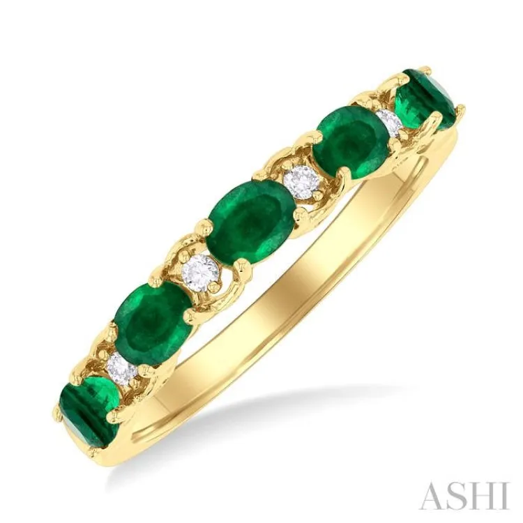 4X3MM East-West Set Oval Cut Emerald and 1/20 ctw Round Cut Diamond Precious Band in 14K Yellow Gold