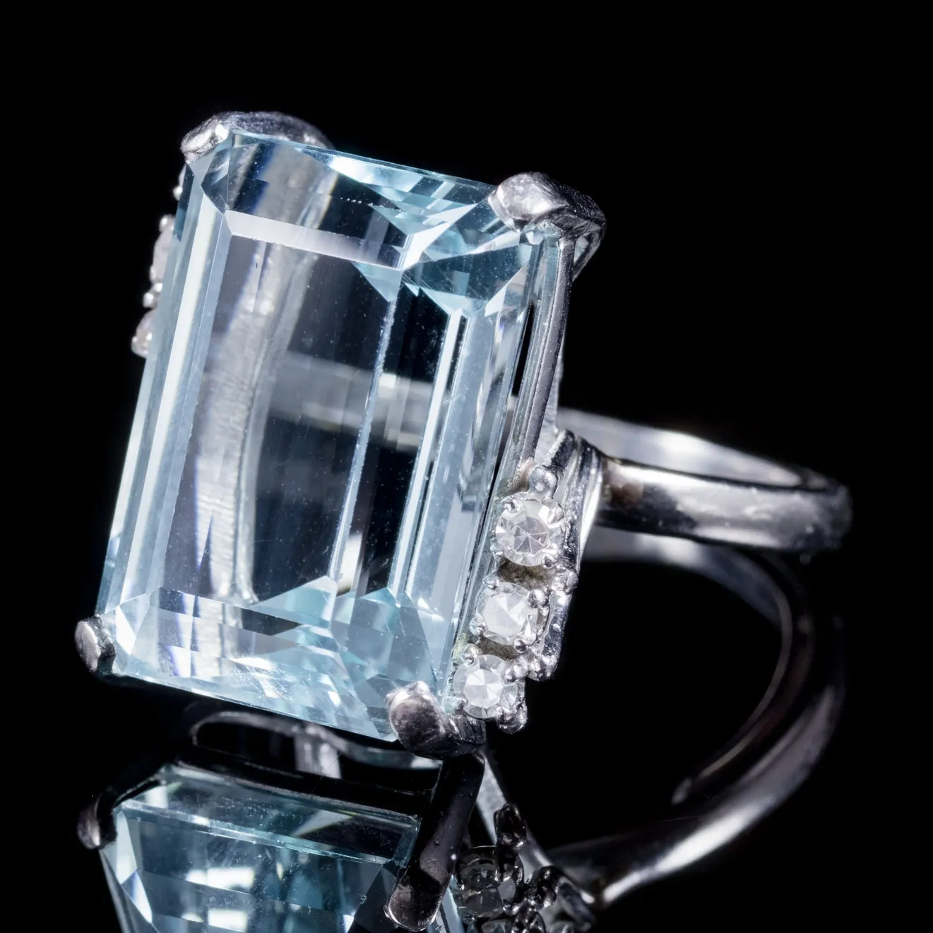 Art Deco Aquamarine Diamond Ring 25Ct Aqua Platinum Circa 1920