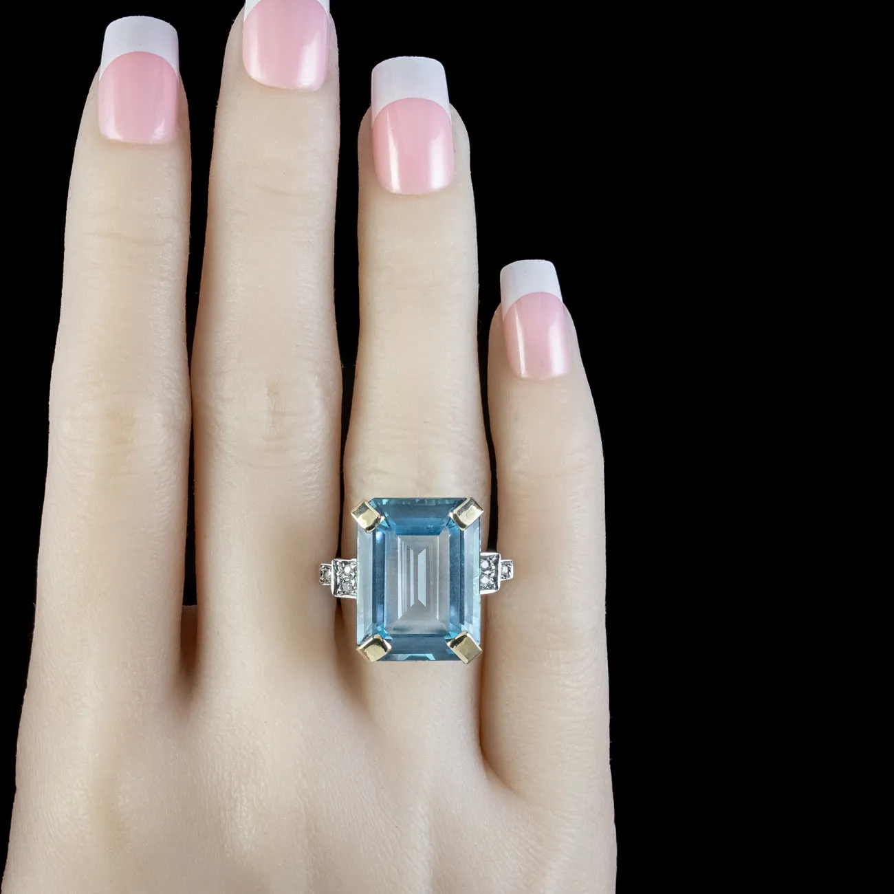 Art Deco Style Blue Topaz Diamond Cocktail Ring 26ct Topaz