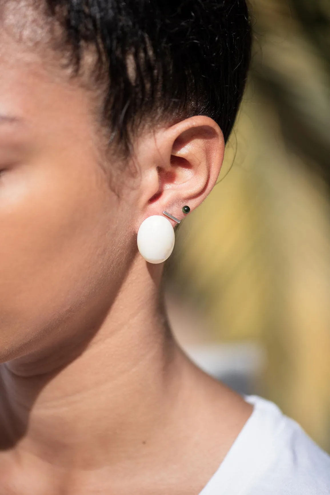 Black Shiny Oval Lucite Stud Earrings