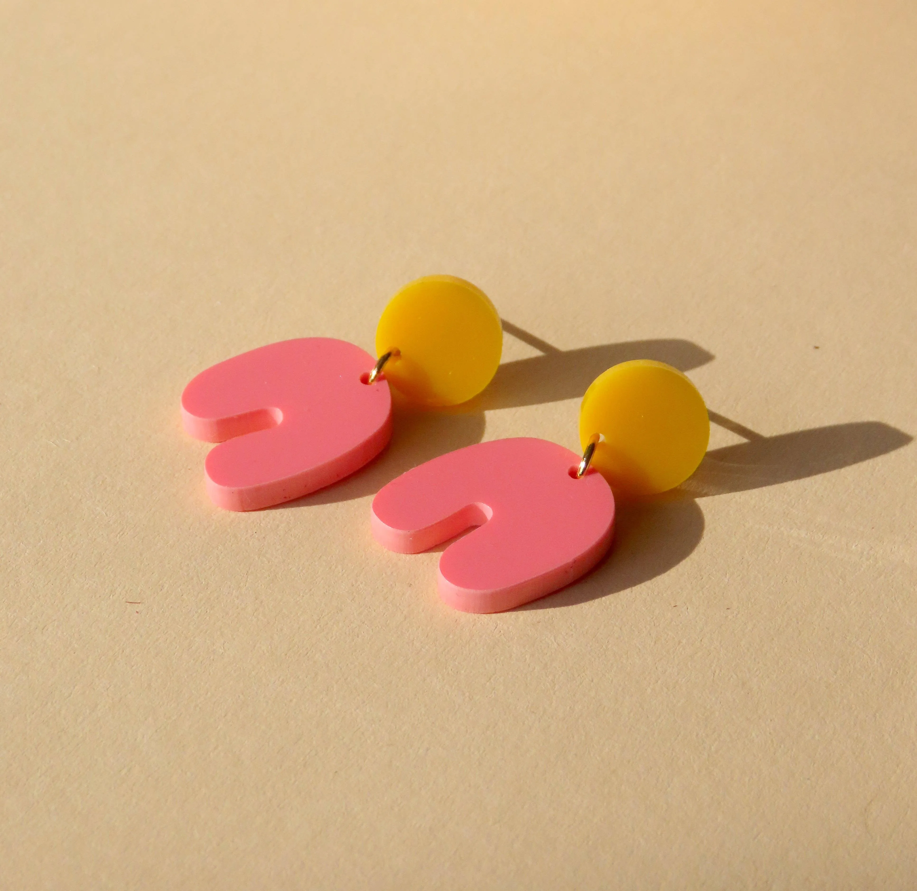 Earrings - Golden Yellow Strawberry Squishy Arch Bow