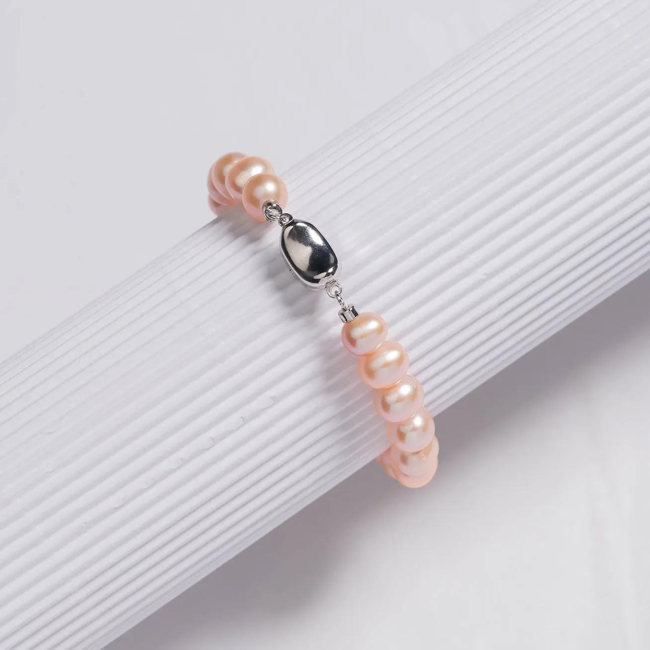 Excellent Lustre Pink Freshwater Pearl Bracelet WB00170