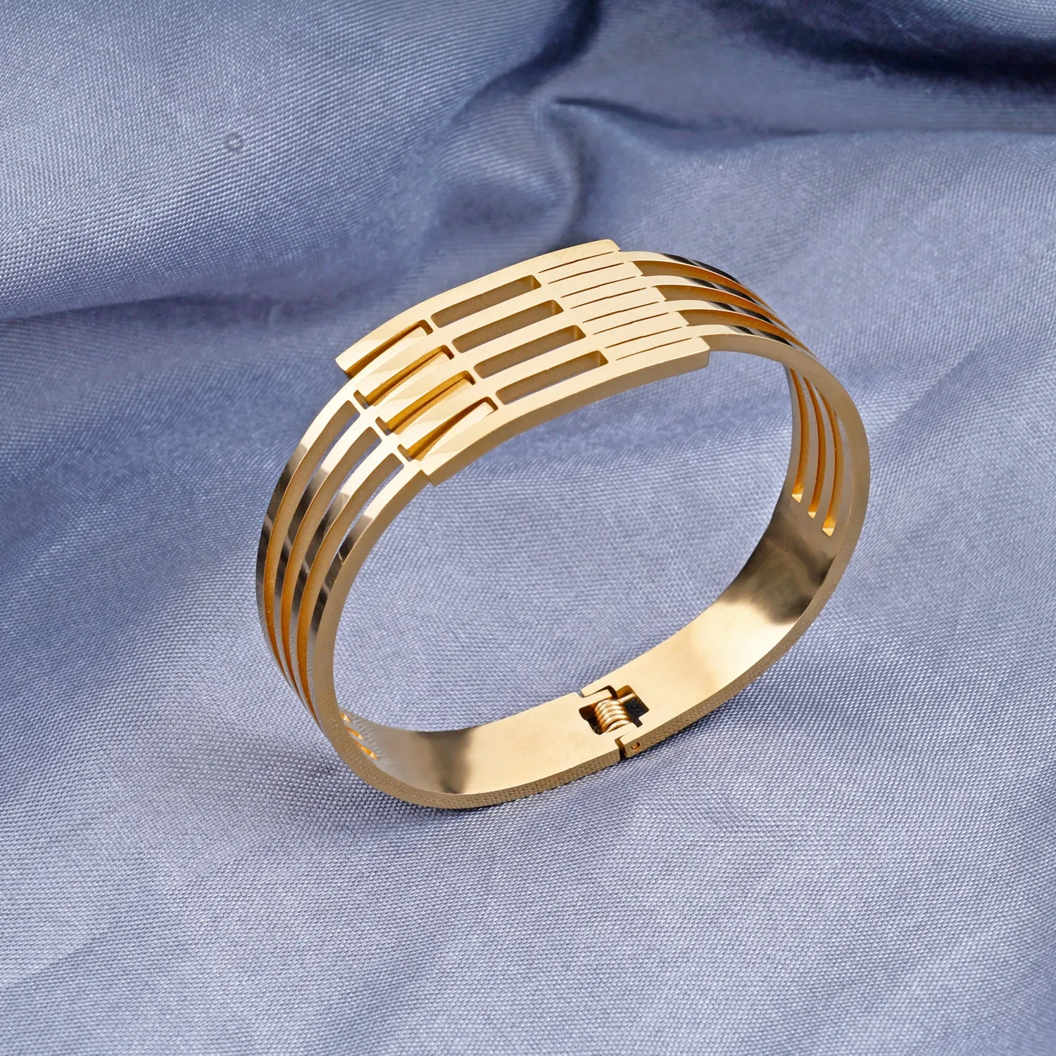 Gold Plated Rib Cuff Bracelet