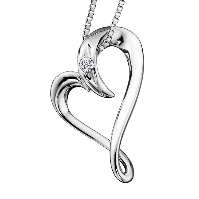 I am Canadian™ Diamond Heart Pendant