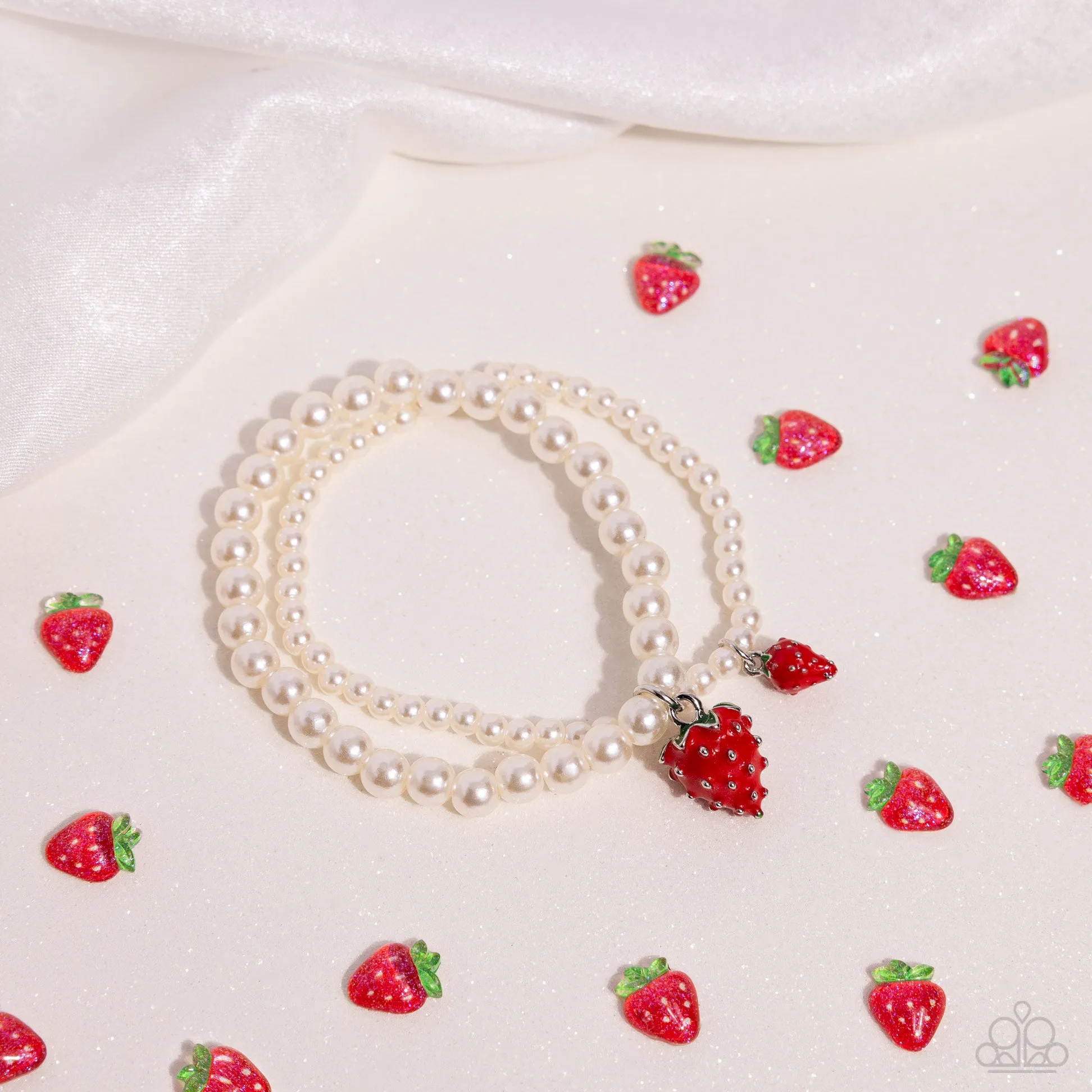 Paparazzi Strawberry Season Red Bracelet