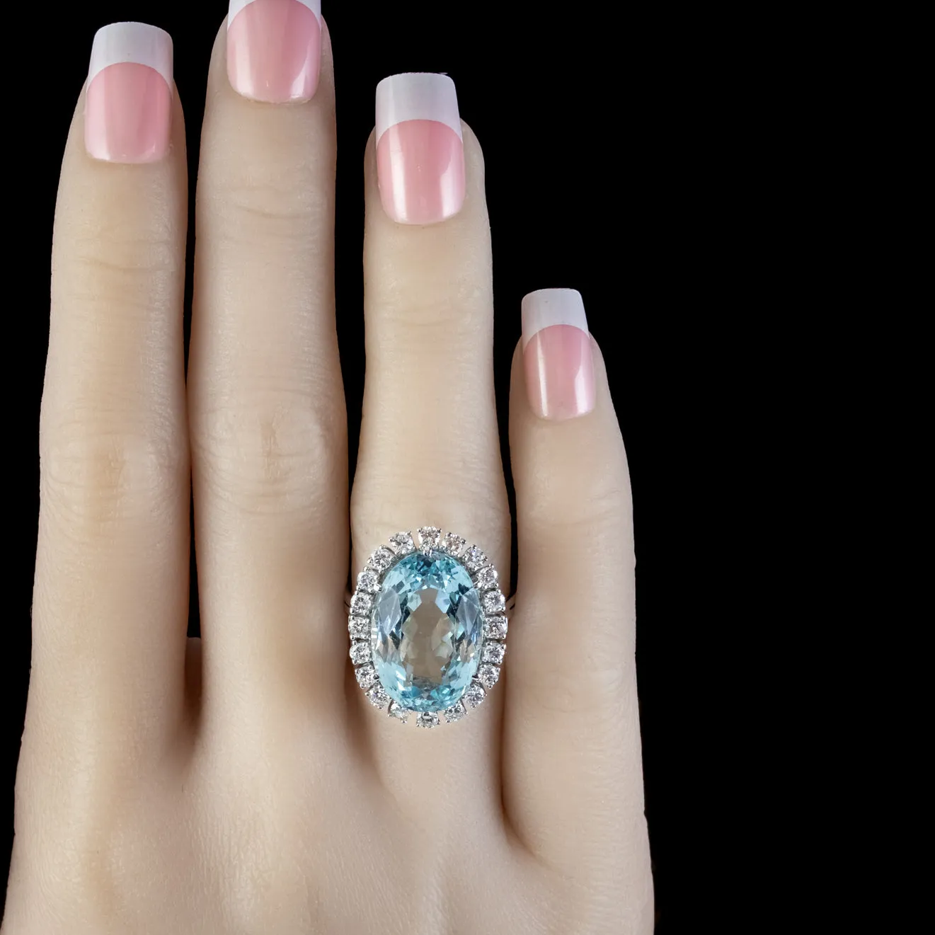 Vintage Aquamarine Diamond Cocktail Ring 14ct White Gold 13ct Aqua 1.60ct Diamond