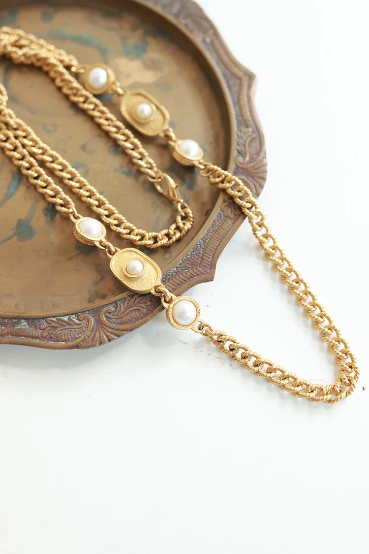 Vintage Gold Chain Necklace with Pearl Detail