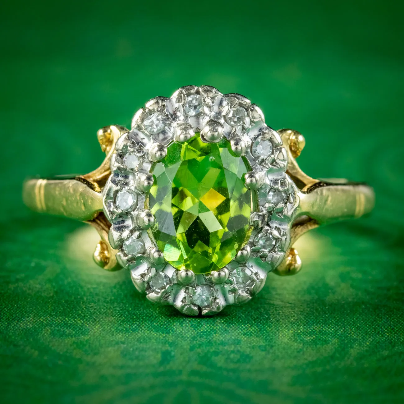 Vintage Peridot Diamond Cluster Ring 1.60ct Peridot Dated 1974