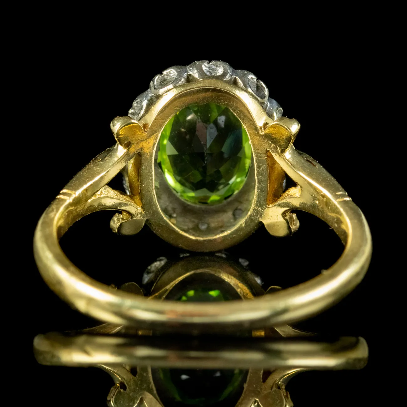 Vintage Peridot Diamond Cluster Ring 1.60ct Peridot Dated 1974